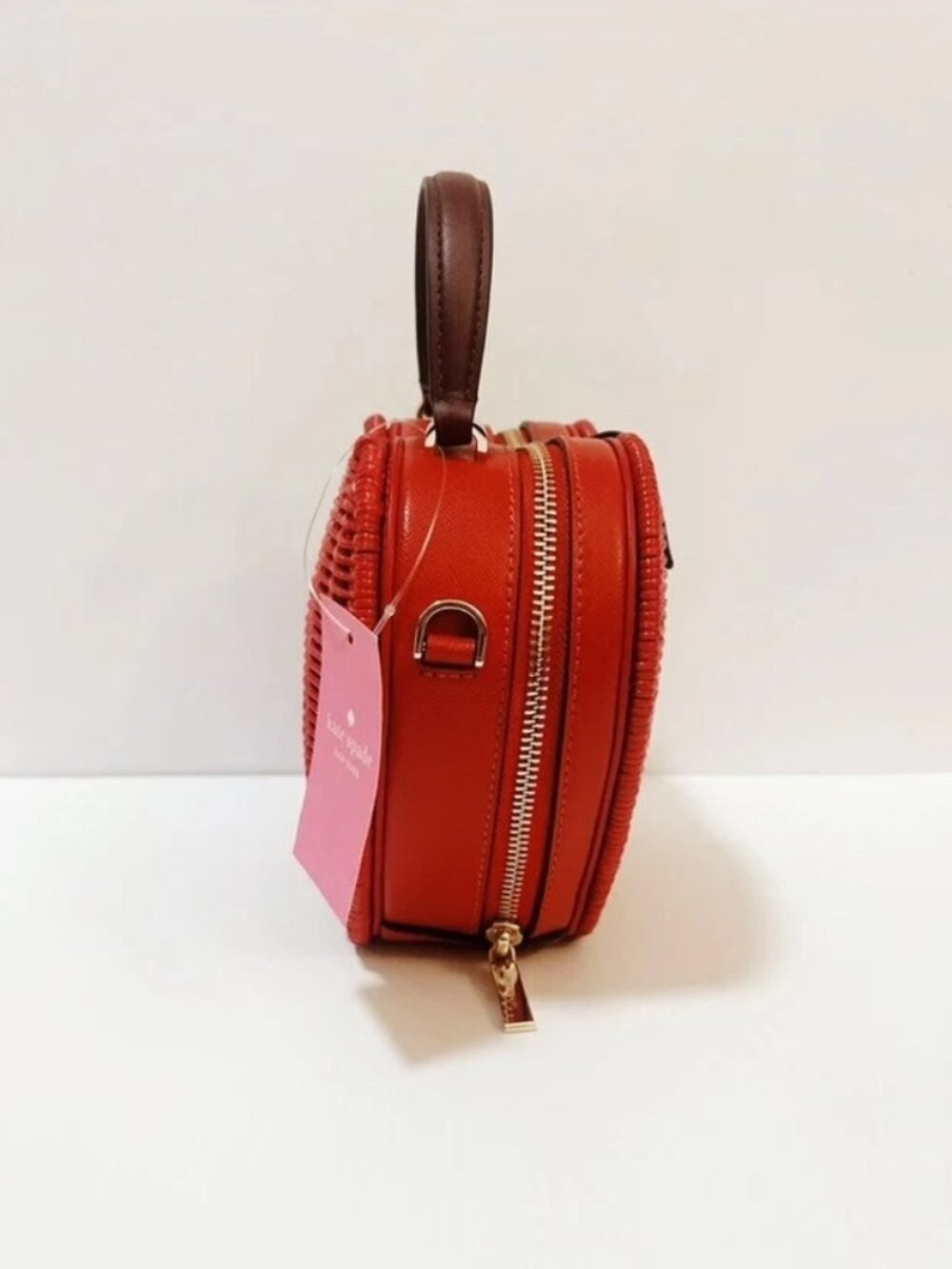 Kate Spade Honeycrisp 3D Red Apple Wicker Crossbody NWT - Picture 4 of 8